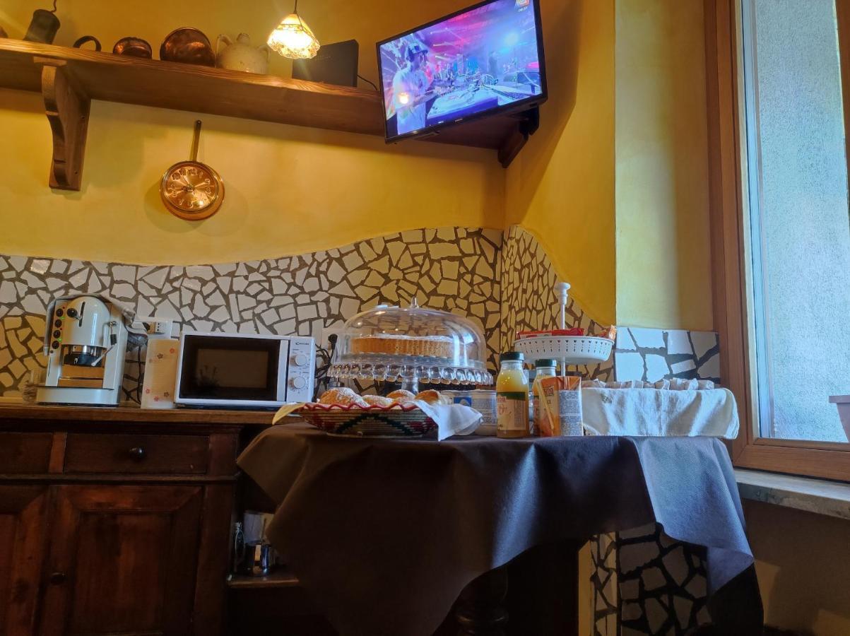 B&B La Fontana Borbone 라우리아 인페리오레 외부 사진