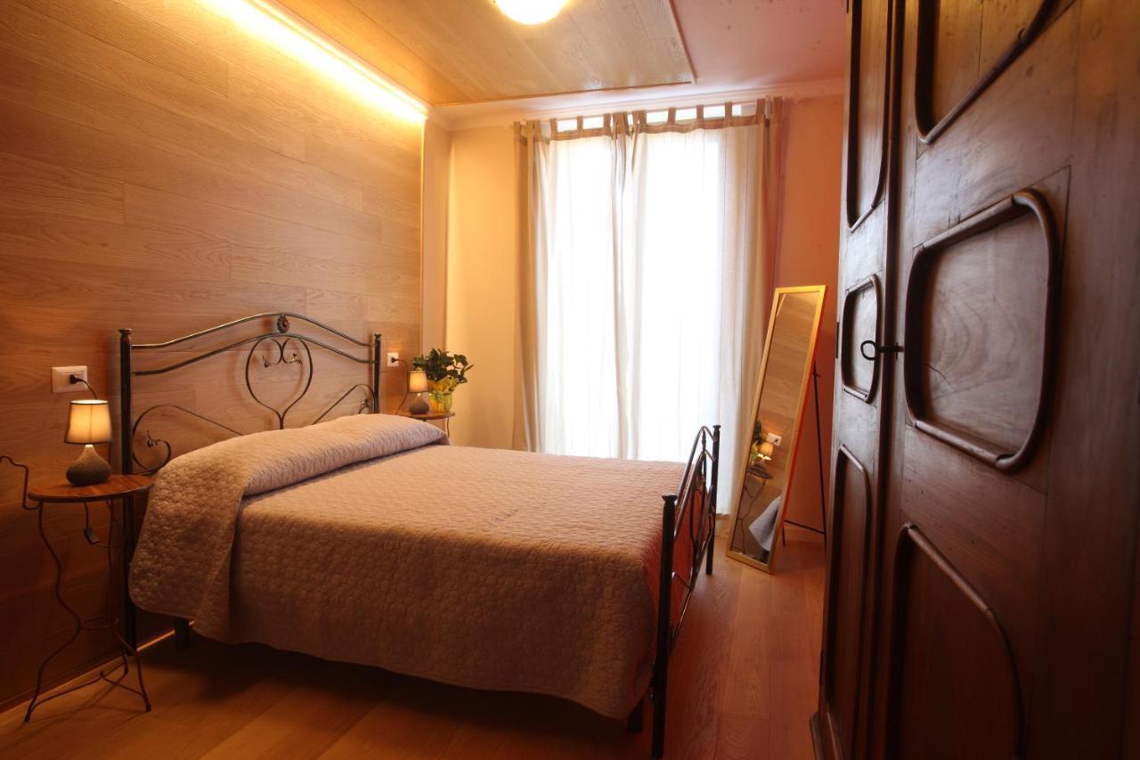 B&B La Fontana Borbone 라우리아 인페리오레 외부 사진